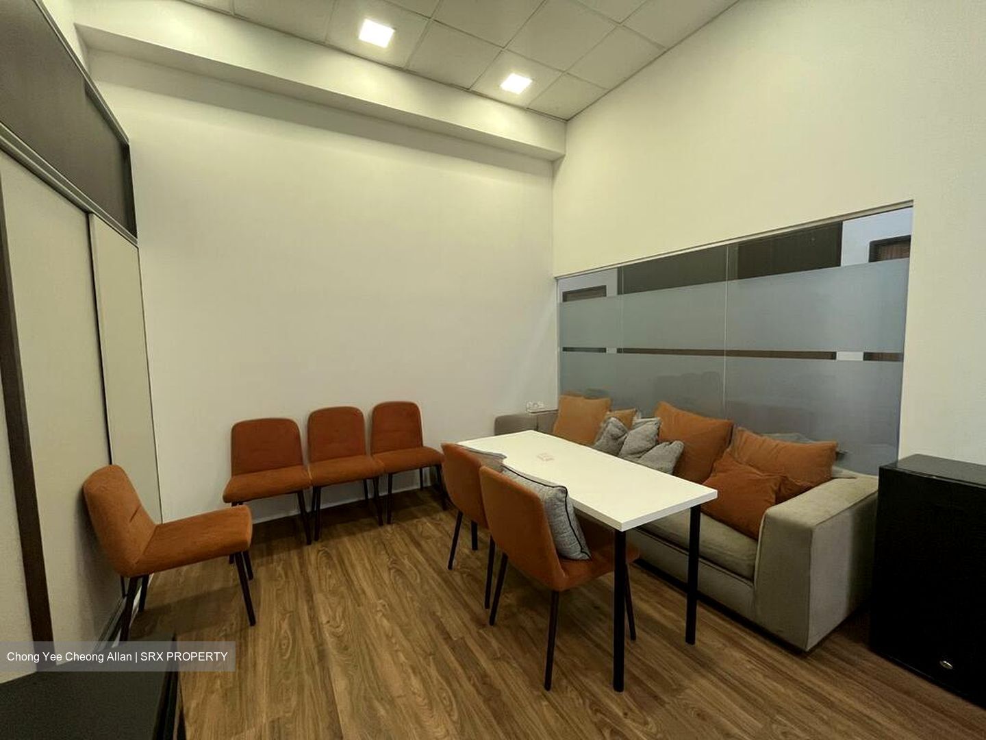 Entrepreneur Business Centre (D14), Office #613403611